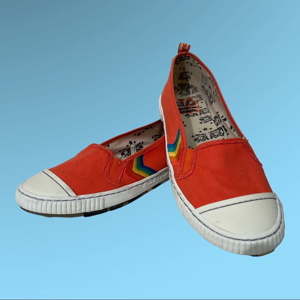 Tigerbear Republic Slip On Sneakers with Rainbow Design Size 10